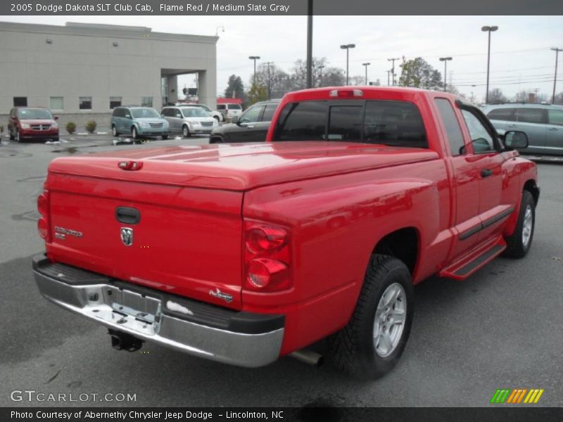 Flame Red / Medium Slate Gray 2005 Dodge Dakota SLT Club Cab