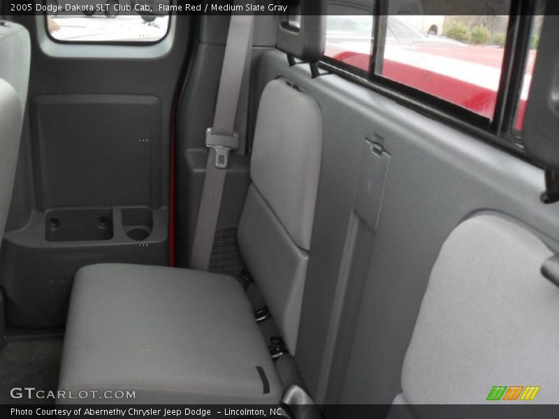 Flame Red / Medium Slate Gray 2005 Dodge Dakota SLT Club Cab