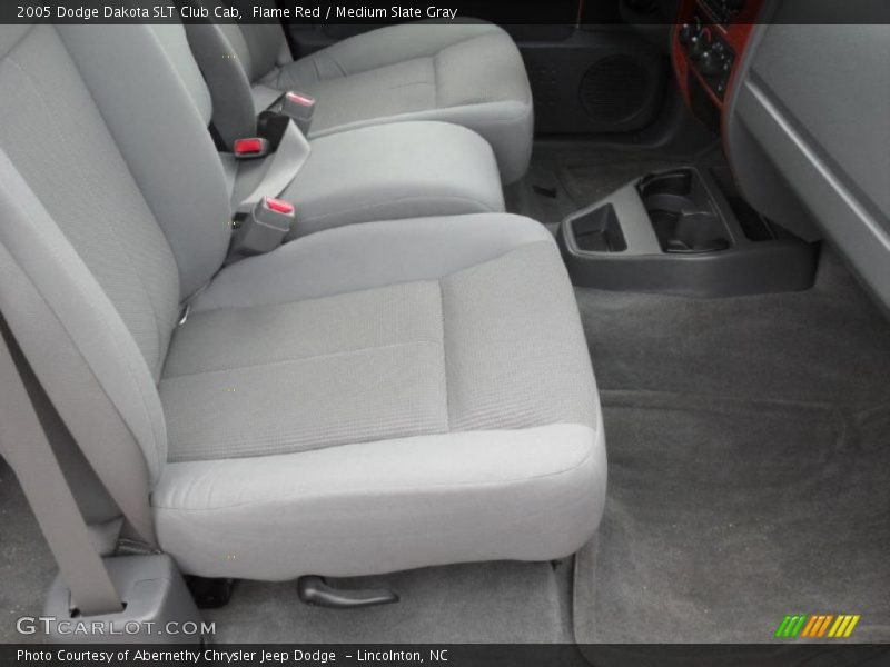 Flame Red / Medium Slate Gray 2005 Dodge Dakota SLT Club Cab