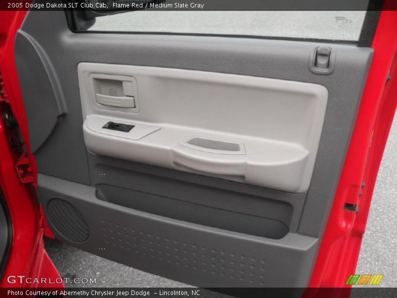 Flame Red / Medium Slate Gray 2005 Dodge Dakota SLT Club Cab