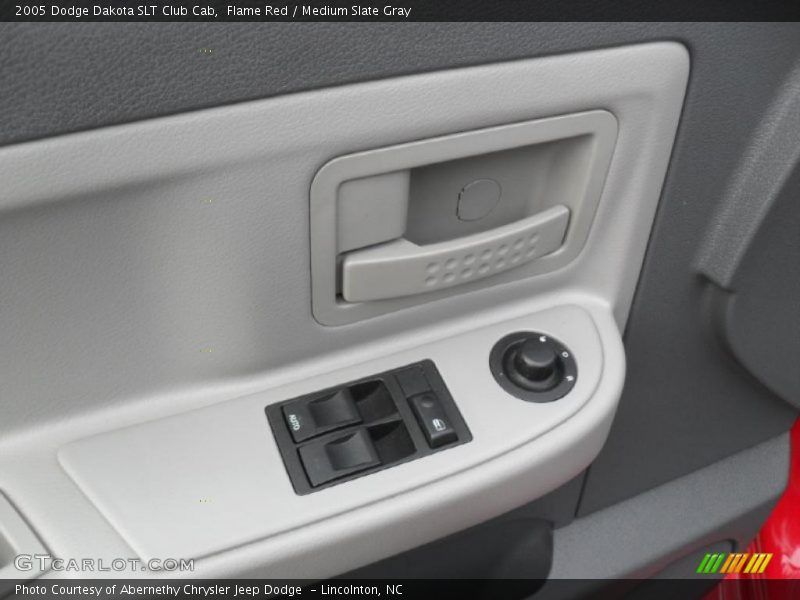 Flame Red / Medium Slate Gray 2005 Dodge Dakota SLT Club Cab
