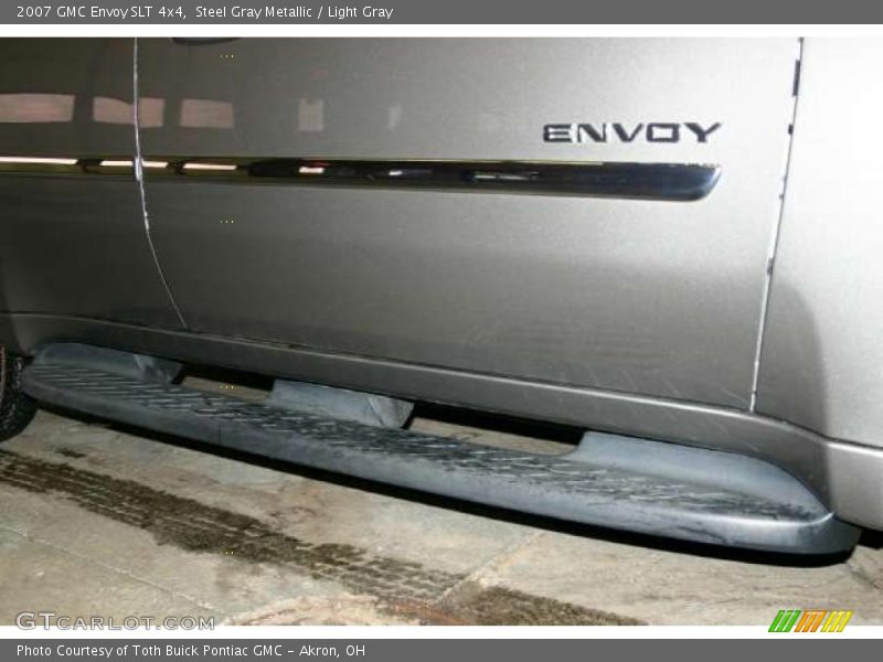 Steel Gray Metallic / Light Gray 2007 GMC Envoy SLT 4x4
