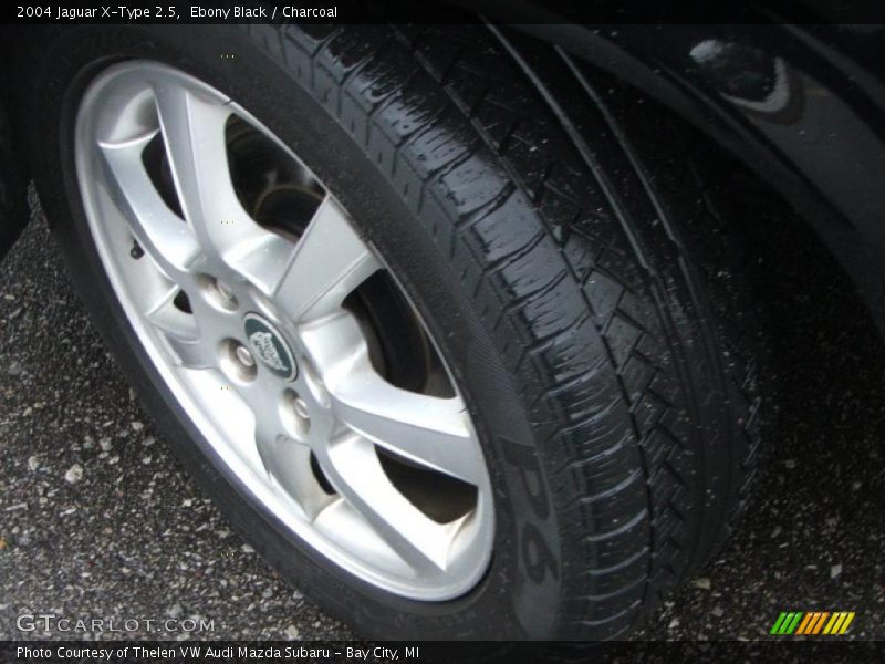 Ebony Black / Charcoal 2004 Jaguar X-Type 2.5
