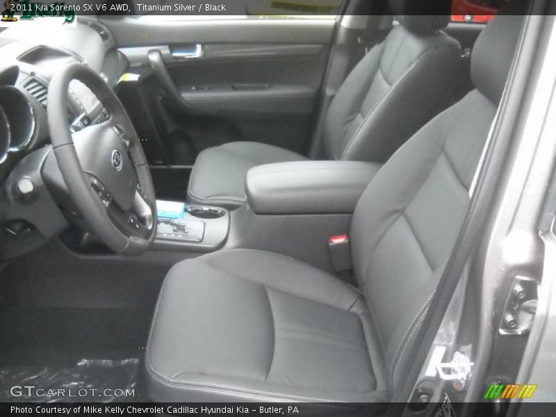 Titanium Silver / Black 2011 Kia Sorento SX V6 AWD