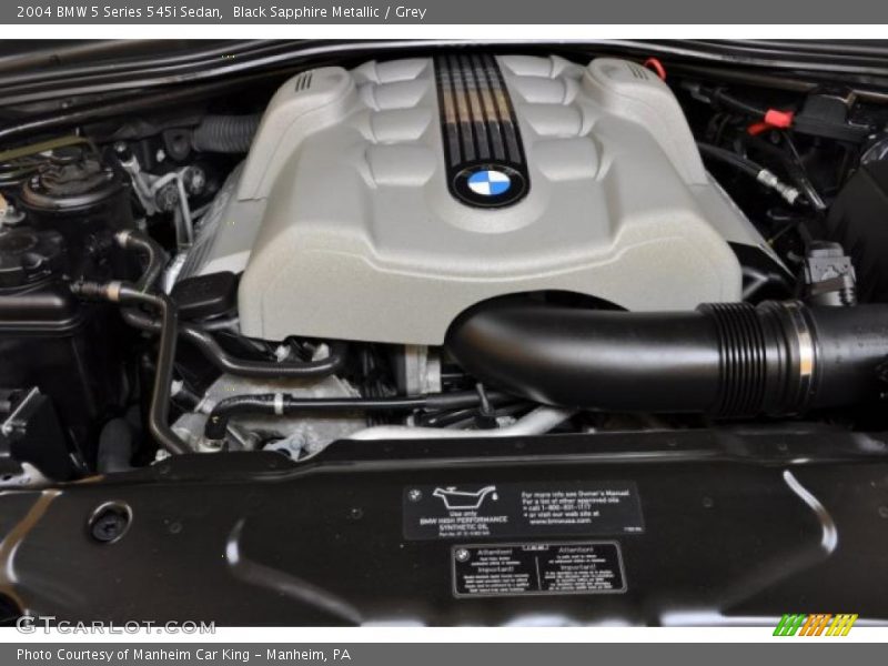 Black Sapphire Metallic / Grey 2004 BMW 5 Series 545i Sedan