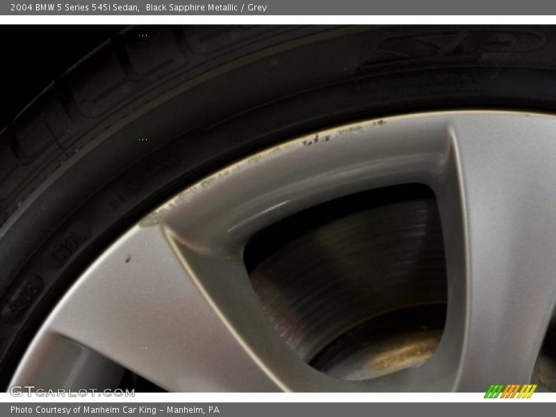 Black Sapphire Metallic / Grey 2004 BMW 5 Series 545i Sedan