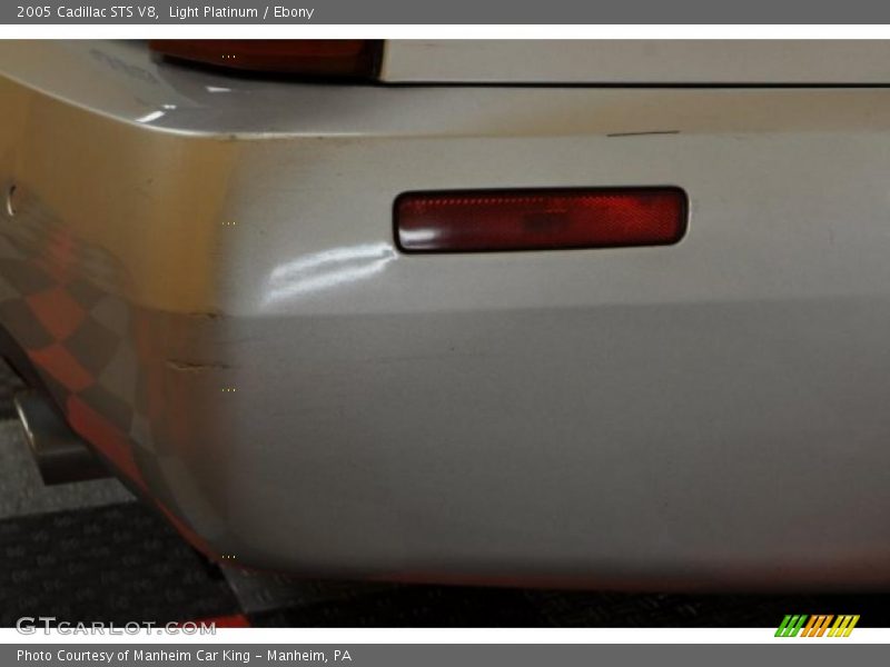 Light Platinum / Ebony 2005 Cadillac STS V8