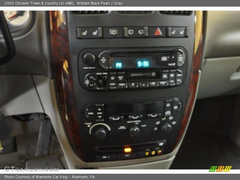 Brilliant Black Pearl / Gray 2003 Chrysler Town & Country LXi AWD