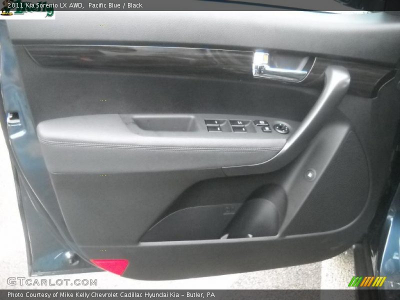 Pacific Blue / Black 2011 Kia Sorento LX AWD