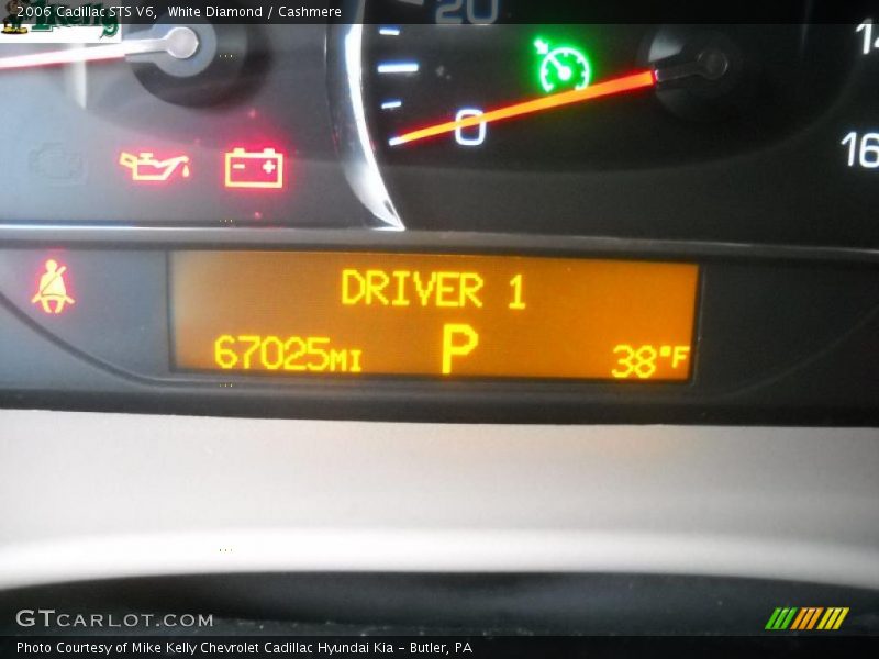 White Diamond / Cashmere 2006 Cadillac STS V6