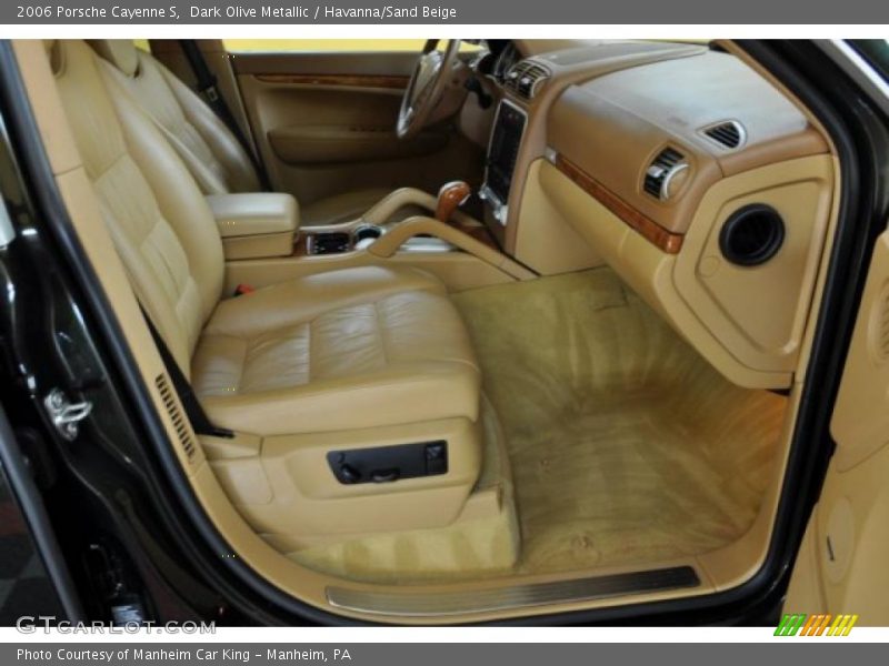 Dark Olive Metallic / Havanna/Sand Beige 2006 Porsche Cayenne S