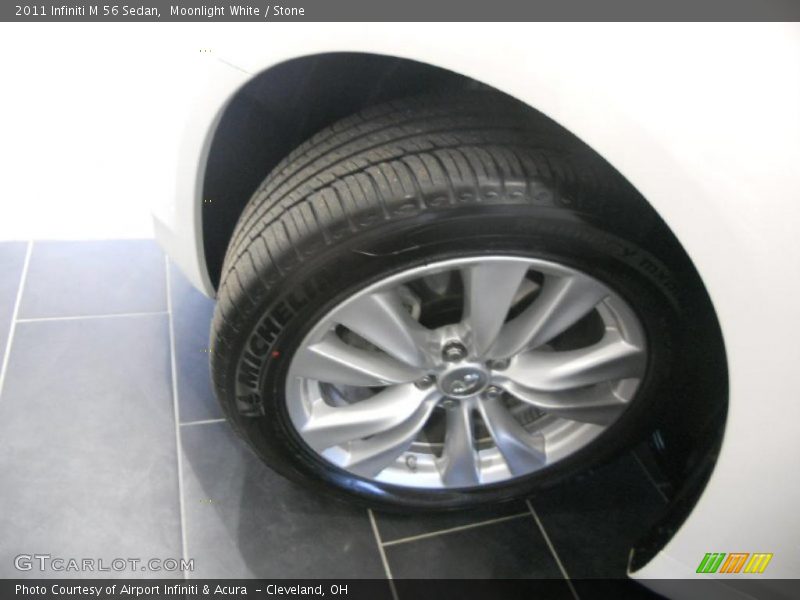 Moonlight White / Stone 2011 Infiniti M 56 Sedan