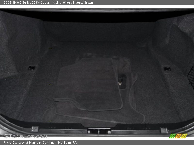 Alpine White / Natural Brown 2008 BMW 5 Series 528xi Sedan