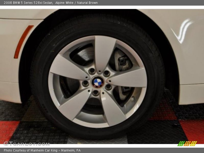 Alpine White / Natural Brown 2008 BMW 5 Series 528xi Sedan