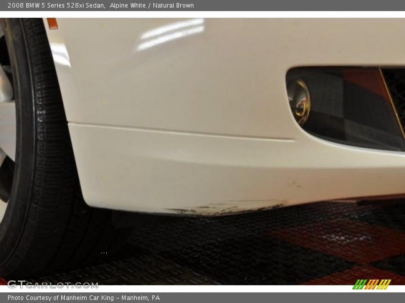 Alpine White / Natural Brown 2008 BMW 5 Series 528xi Sedan
