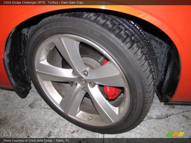 TorRed / Dark Slate Gray 2009 Dodge Challenger SRT8