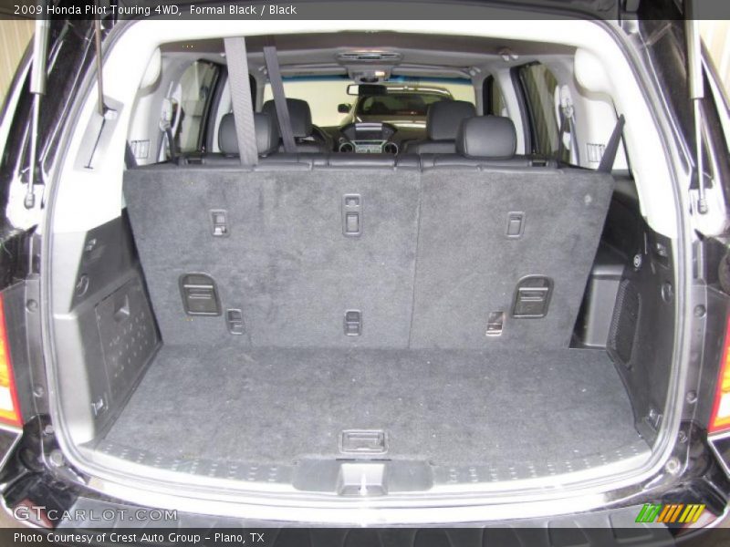  2009 Pilot Touring 4WD Trunk