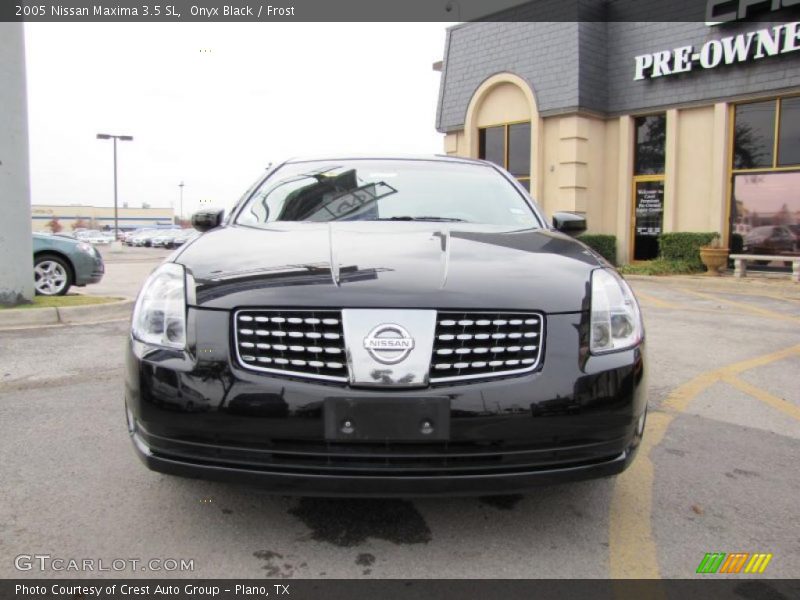 Onyx Black / Frost 2005 Nissan Maxima 3.5 SL