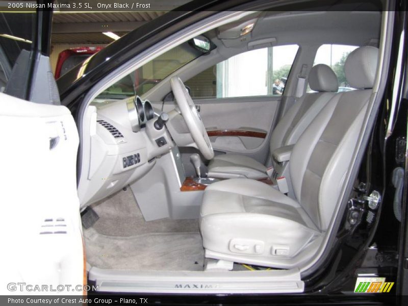 Onyx Black / Frost 2005 Nissan Maxima 3.5 SL