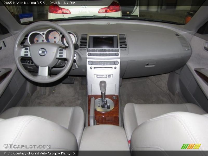 Onyx Black / Frost 2005 Nissan Maxima 3.5 SL