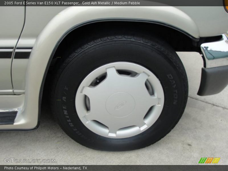  2005 E Series Van E150 XLT Passenger Wheel