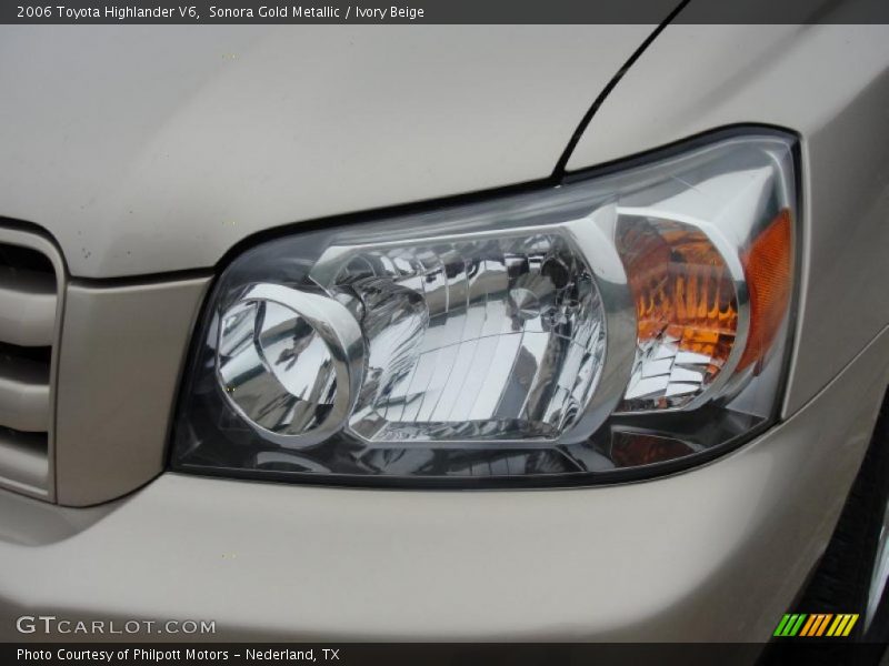 Sonora Gold Metallic / Ivory Beige 2006 Toyota Highlander V6