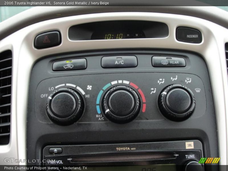 Controls of 2006 Highlander V6