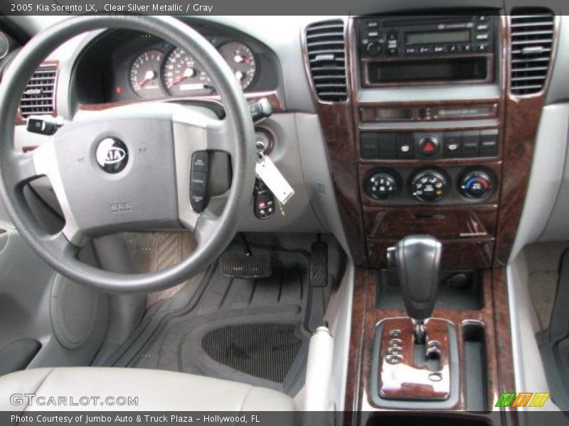 Clear Silver Metallic / Gray 2005 Kia Sorento LX