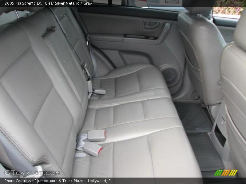 Clear Silver Metallic / Gray 2005 Kia Sorento LX
