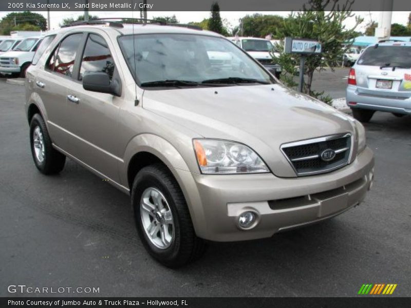 Sand Beige Metallic / Gray 2005 Kia Sorento LX