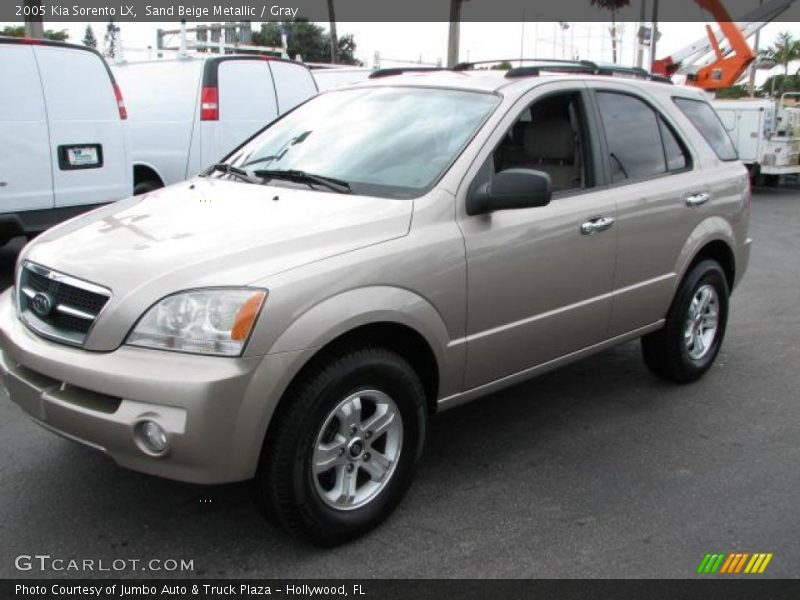 Sand Beige Metallic / Gray 2005 Kia Sorento LX