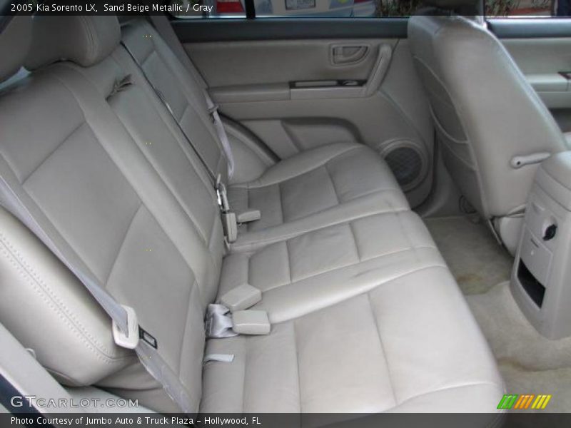 Sand Beige Metallic / Gray 2005 Kia Sorento LX