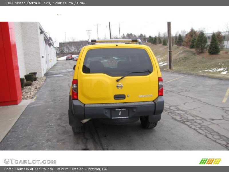 Solar Yellow / Gray 2004 Nissan Xterra XE 4x4