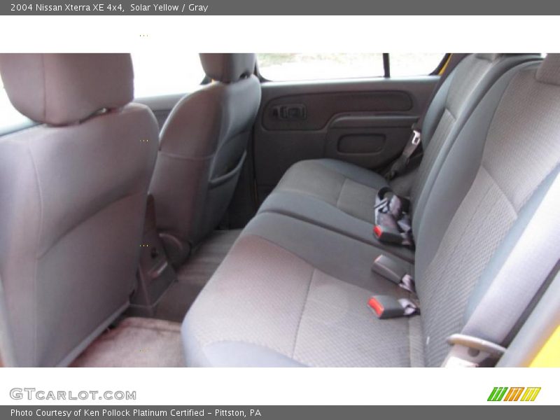 Solar Yellow / Gray 2004 Nissan Xterra XE 4x4