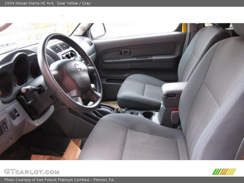 Solar Yellow / Gray 2004 Nissan Xterra XE 4x4