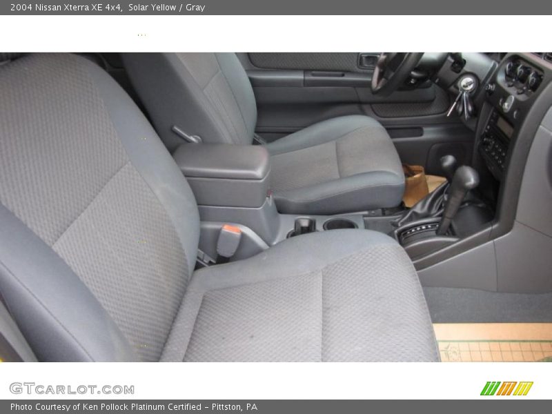 Solar Yellow / Gray 2004 Nissan Xterra XE 4x4