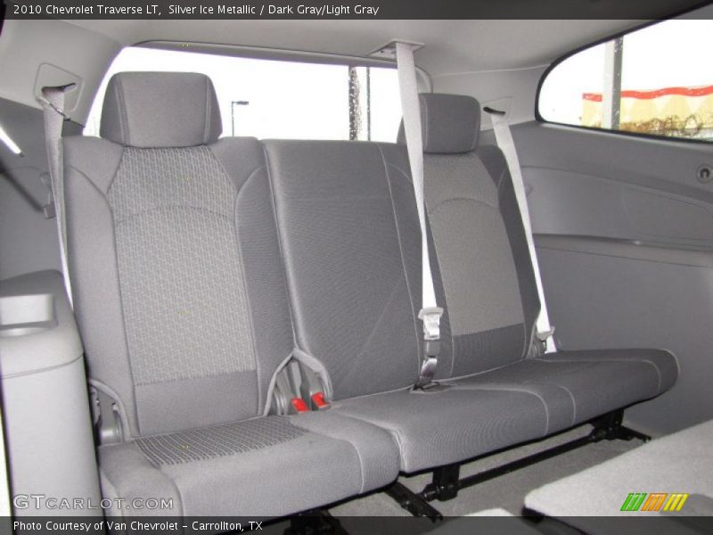 Silver Ice Metallic / Dark Gray/Light Gray 2010 Chevrolet Traverse LT