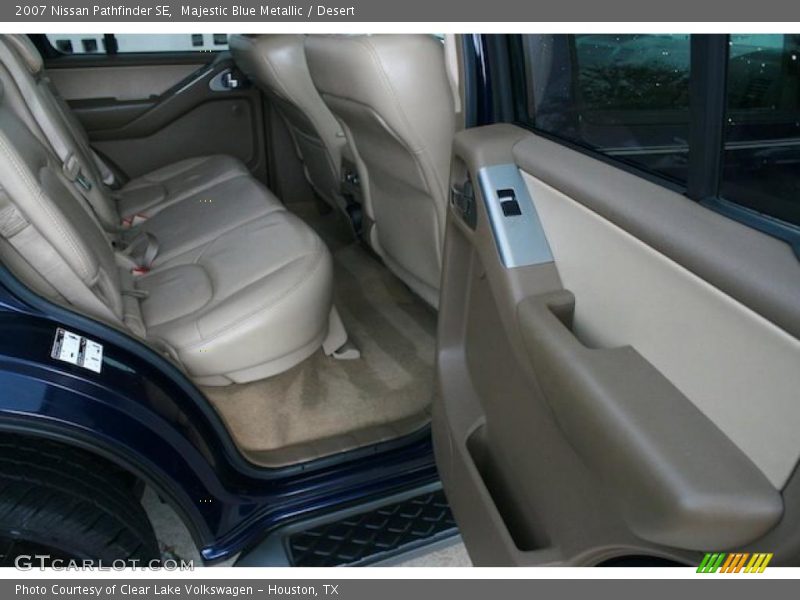 Majestic Blue Metallic / Desert 2007 Nissan Pathfinder SE