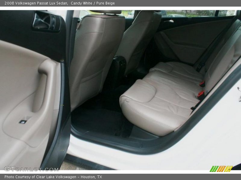 Candy White / Pure Beige 2008 Volkswagen Passat Lux Sedan