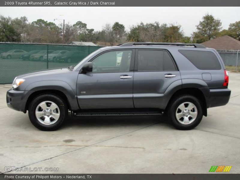 Galactic Gray Mica / Dark Charcoal 2009 Toyota 4Runner SR5