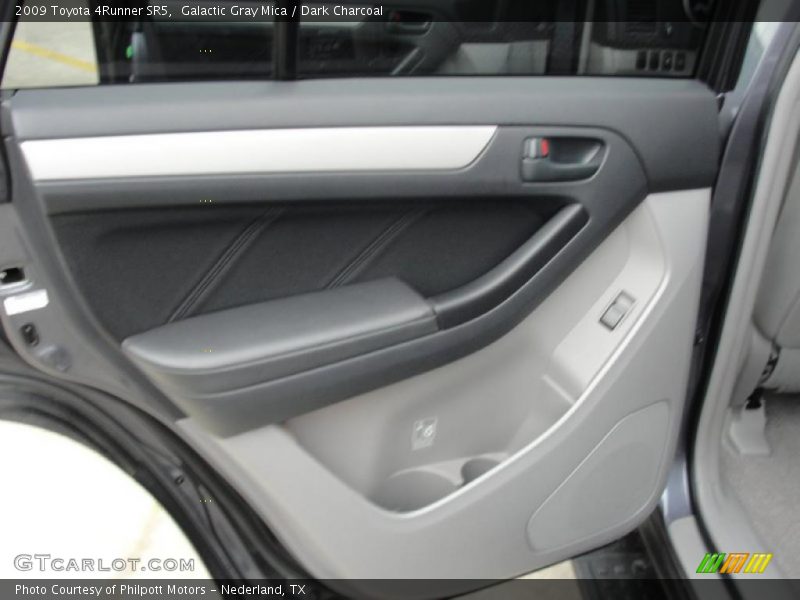 Galactic Gray Mica / Dark Charcoal 2009 Toyota 4Runner SR5