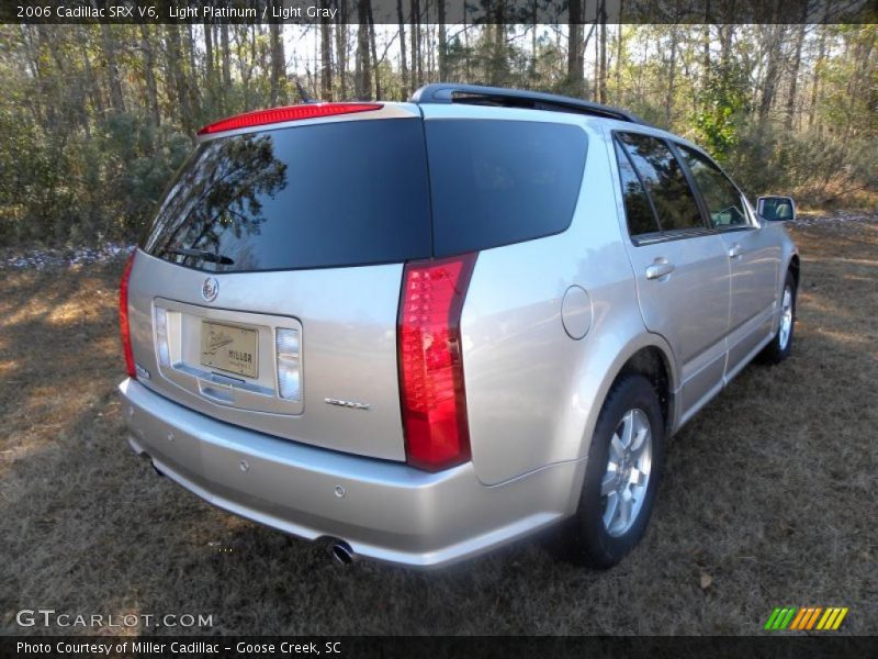 Light Platinum / Light Gray 2006 Cadillac SRX V6