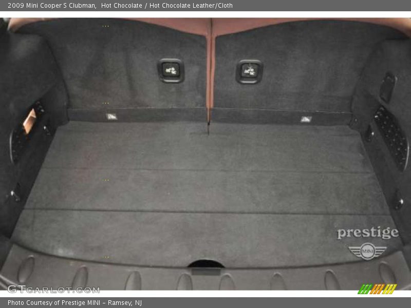 Hot Chocolate / Hot Chocolate Leather/Cloth 2009 Mini Cooper S Clubman
