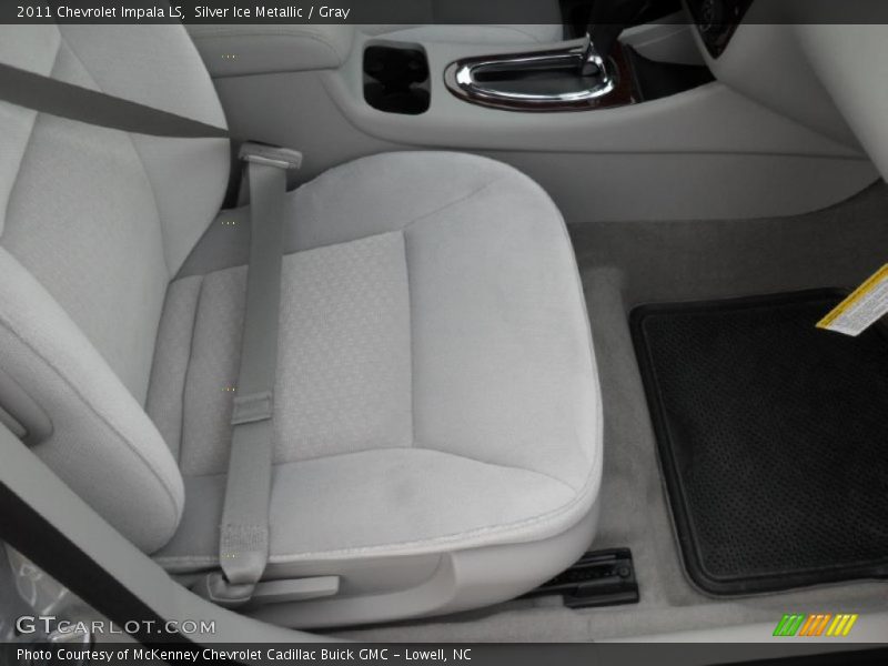 Silver Ice Metallic / Gray 2011 Chevrolet Impala LS