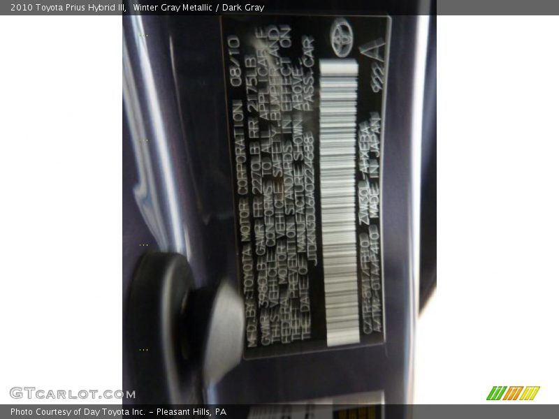 Winter Gray Metallic / Dark Gray 2010 Toyota Prius Hybrid III