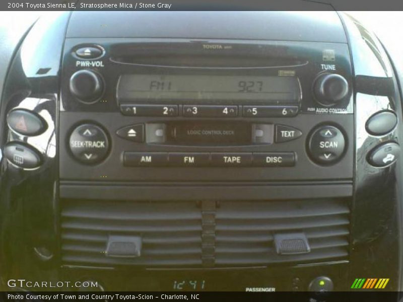 Stratosphere Mica / Stone Gray 2004 Toyota Sienna LE
