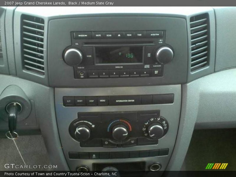 Black / Medium Slate Gray 2007 Jeep Grand Cherokee Laredo