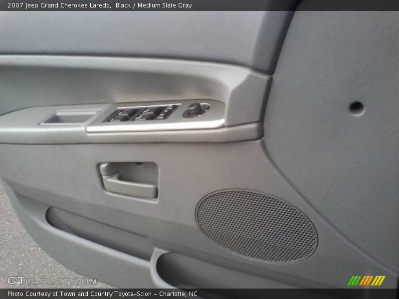 Black / Medium Slate Gray 2007 Jeep Grand Cherokee Laredo