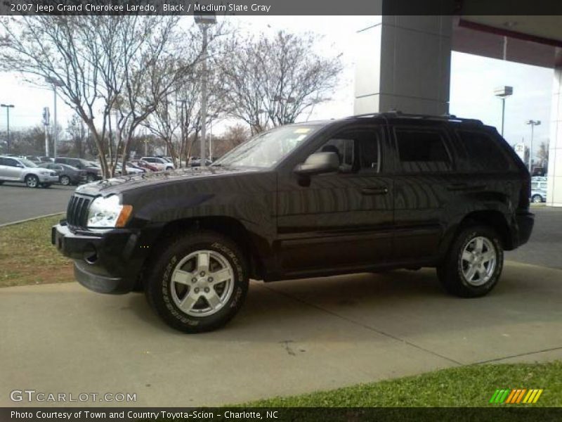 Black / Medium Slate Gray 2007 Jeep Grand Cherokee Laredo