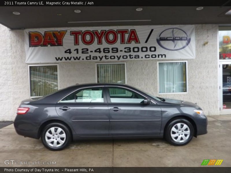 Magnetic Gray Metallic / Ash 2011 Toyota Camry LE